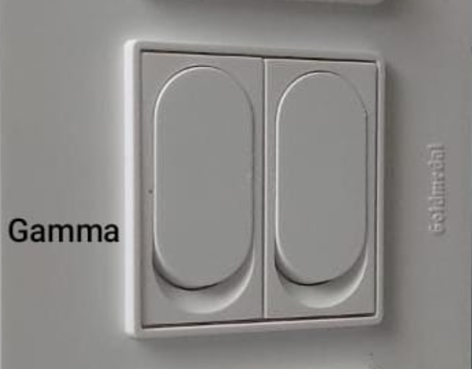 GOLDMEDAL GAMA 2M 32A DP SWITCH WITH INDICATOR 90 DEGREE SWITCHES